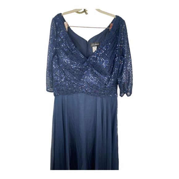 La Femme Gown Dress Chiffon & Sequin Embellished Formal Party Gala Classy Sz 14 - Picture 8 of 12